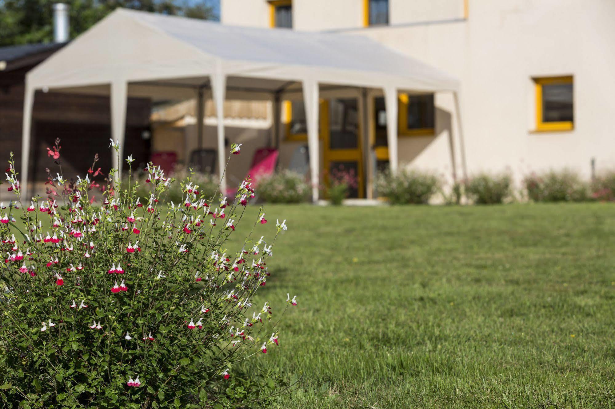 B&B Hotel Angers Parc Expos Verrieres-en-Anjou Bagian luar foto