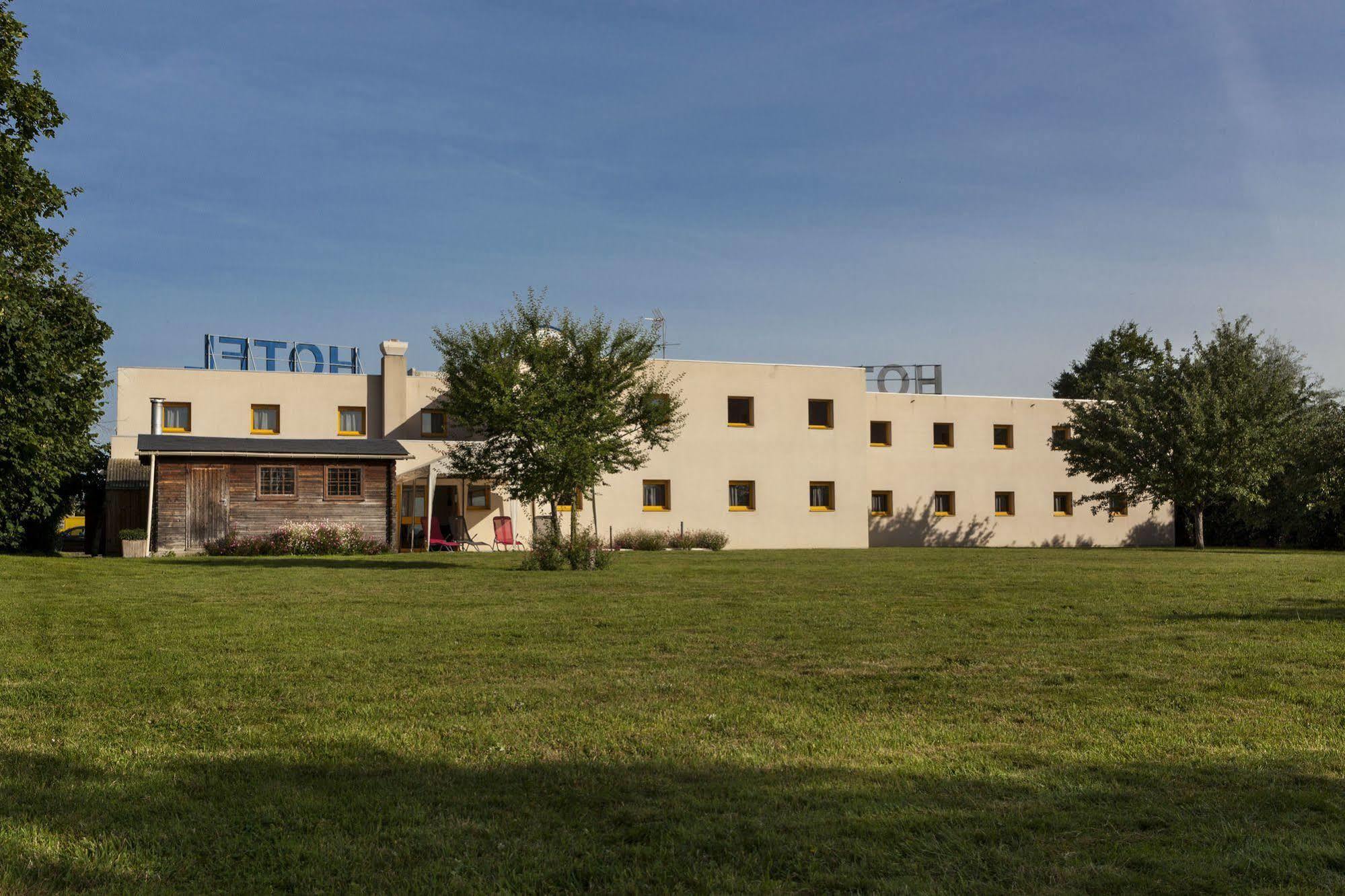 B&B Hotel Angers Parc Expos Verrieres-en-Anjou Bagian luar foto