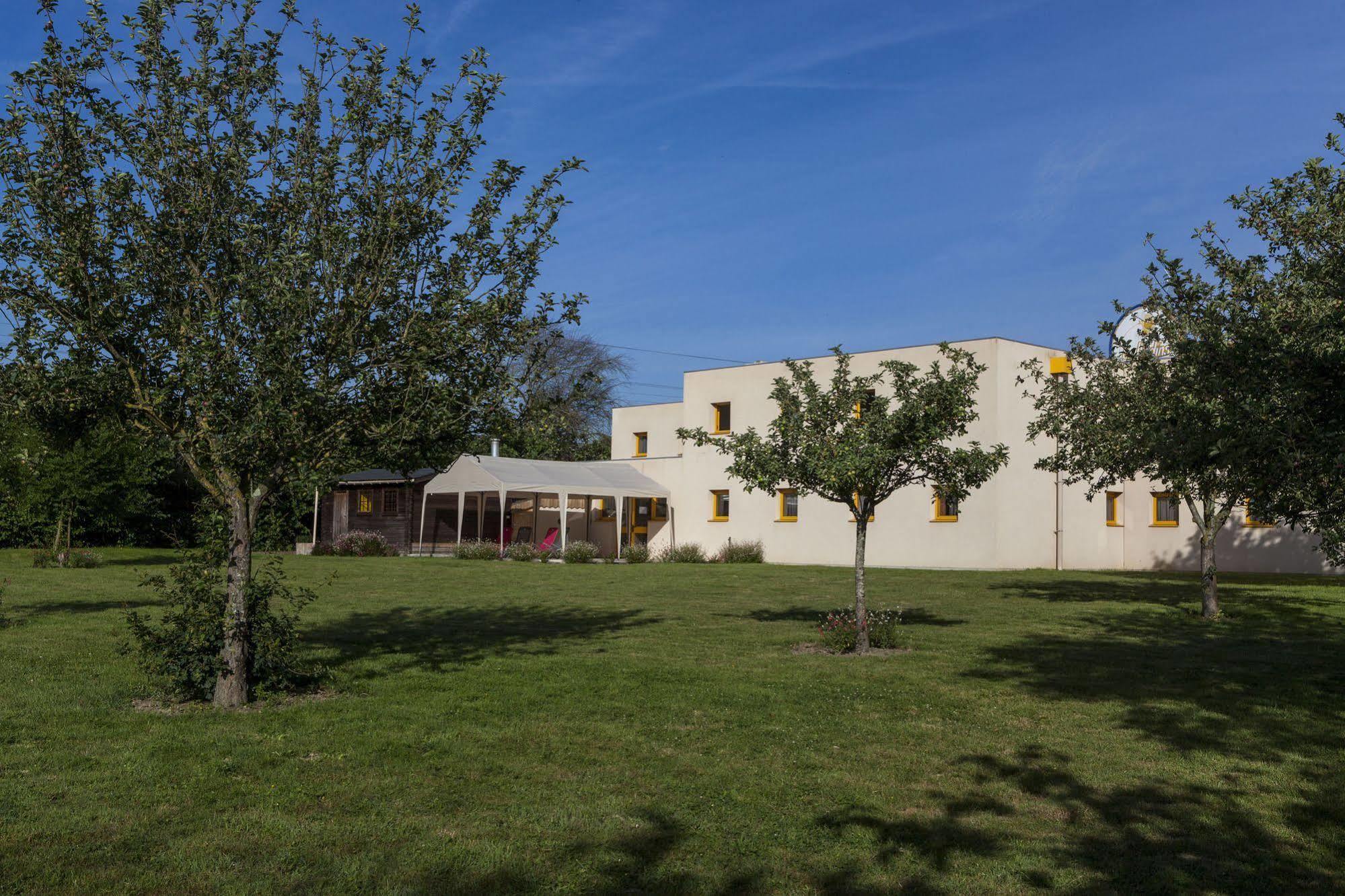 B&B Hotel Angers Parc Expos Verrieres-en-Anjou Bagian luar foto
